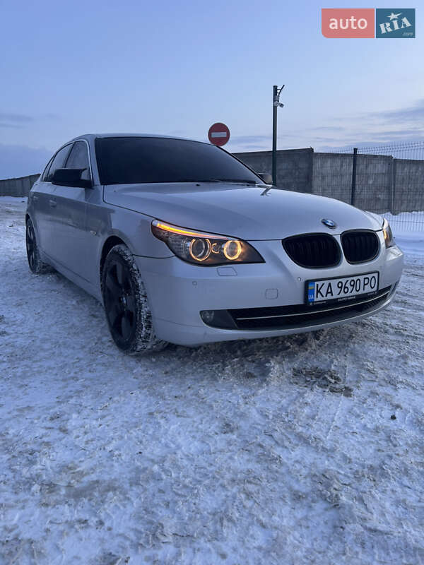 Седан BMW 5 Series 2008 в Киеве