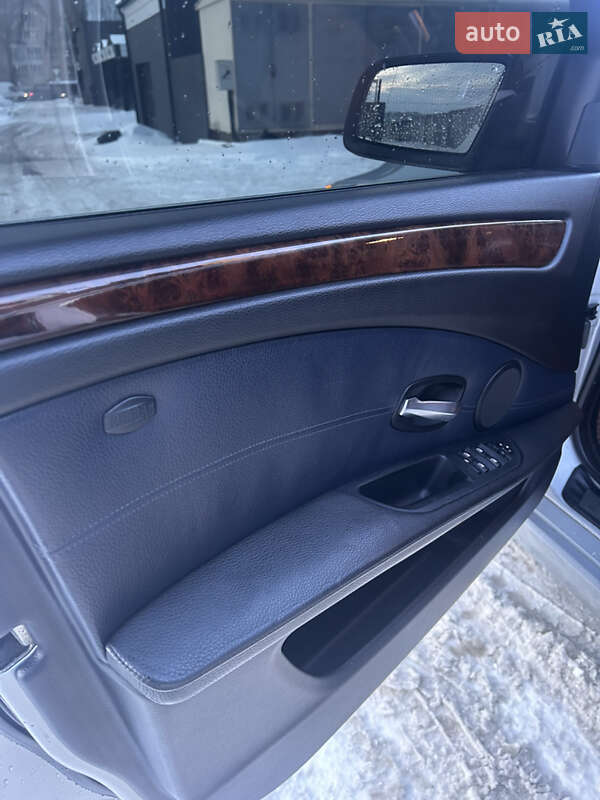 Седан BMW 5 Series 2008 в Киеве