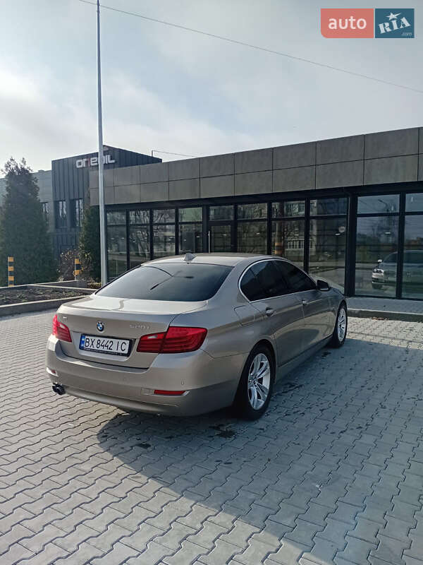 Седан BMW 5 Series 2016 в Каменец-Подольском