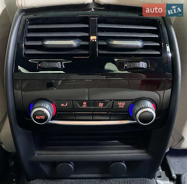 Седан BMW 5 Series 2017 в Львове