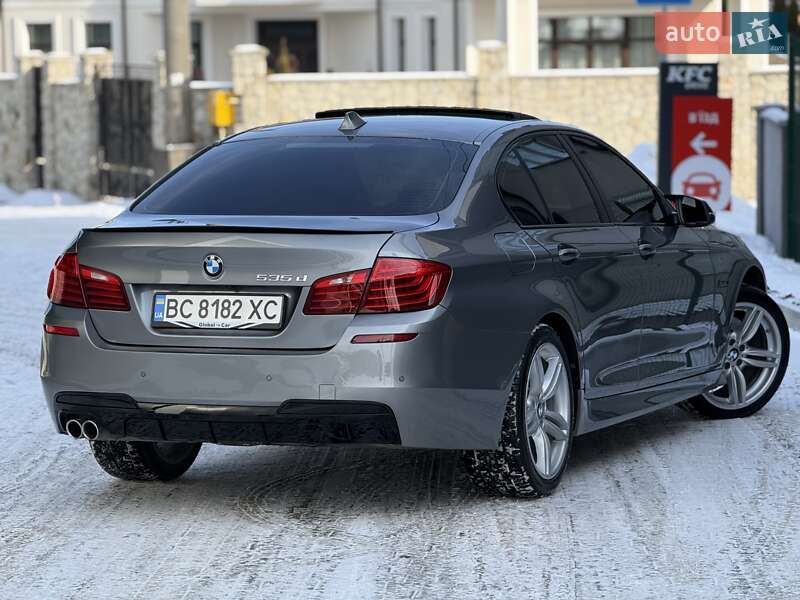 Седан BMW 5 Series 2015 в Львові