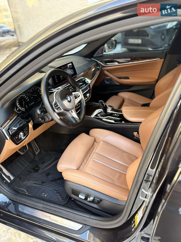 Седан BMW 5 Series 2018 в Киеве