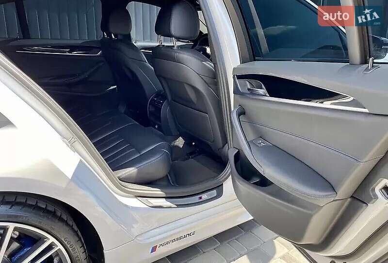 Седан BMW 5 Series 2016 в Киеве фото 25 Седан BMW 5 Series 2016 в Киеве