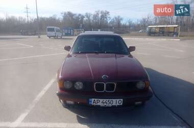 Седан BMW 5 Series 1990 в Запорожье