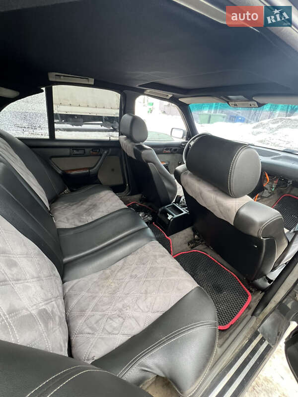 Седан BMW 5 Series 1990 в Киеве