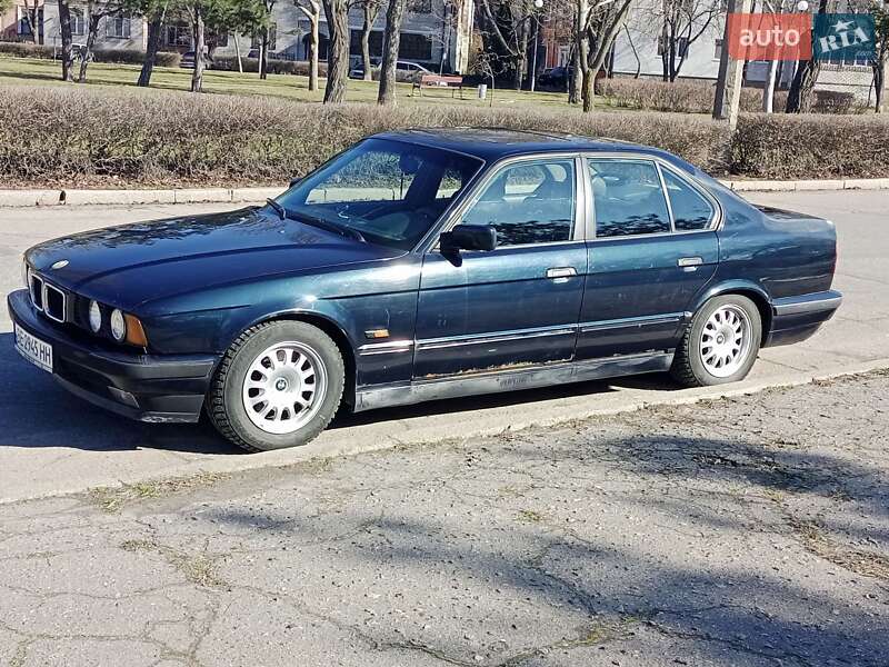 Седан BMW 5 Series 1995 в Николаеве