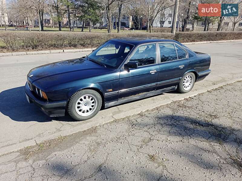 Седан BMW 5 Series 1995 в Николаеве