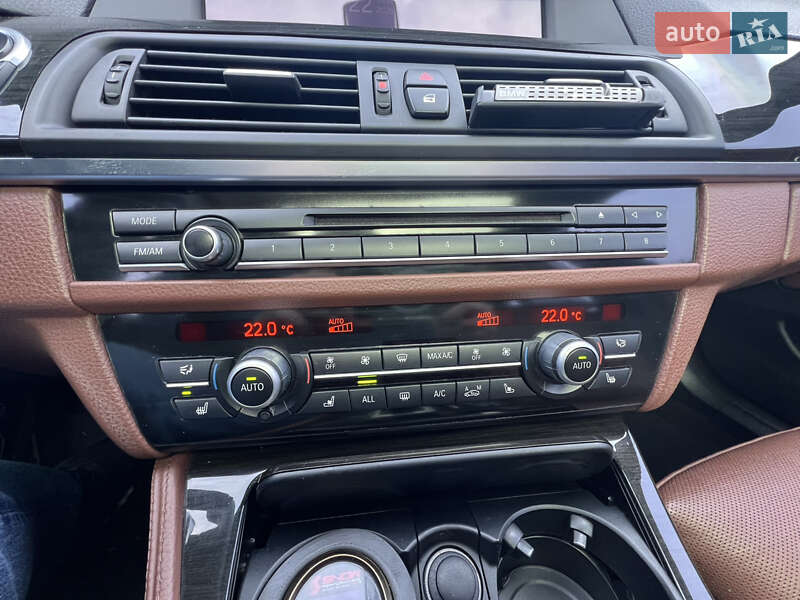 Седан BMW 5 Series 2013 в Киеве фото 29 Седан BMW 5 Series 2013 в Киеве