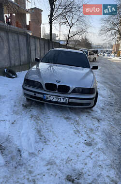 Універсал BMW 5 Series 1999 в Львові