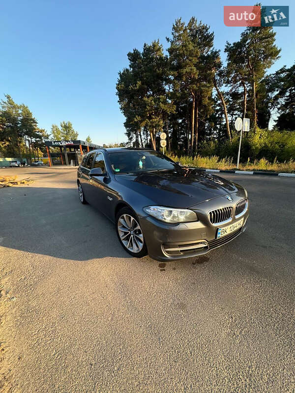BMW 5 Series 2016