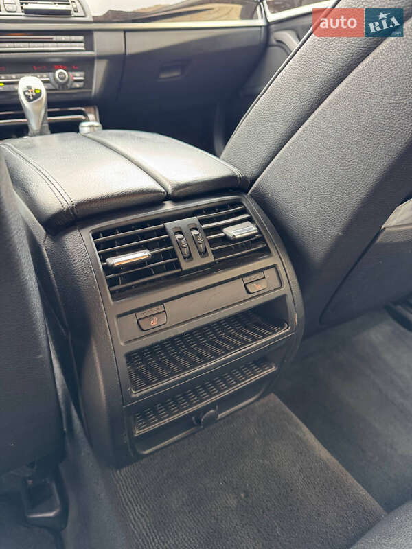 Седан BMW 5 Series 2010 в Одессе