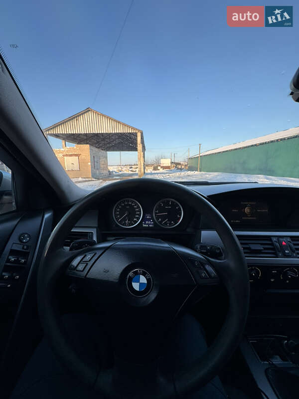 Универсал BMW 5 Series 2005 в Попельне