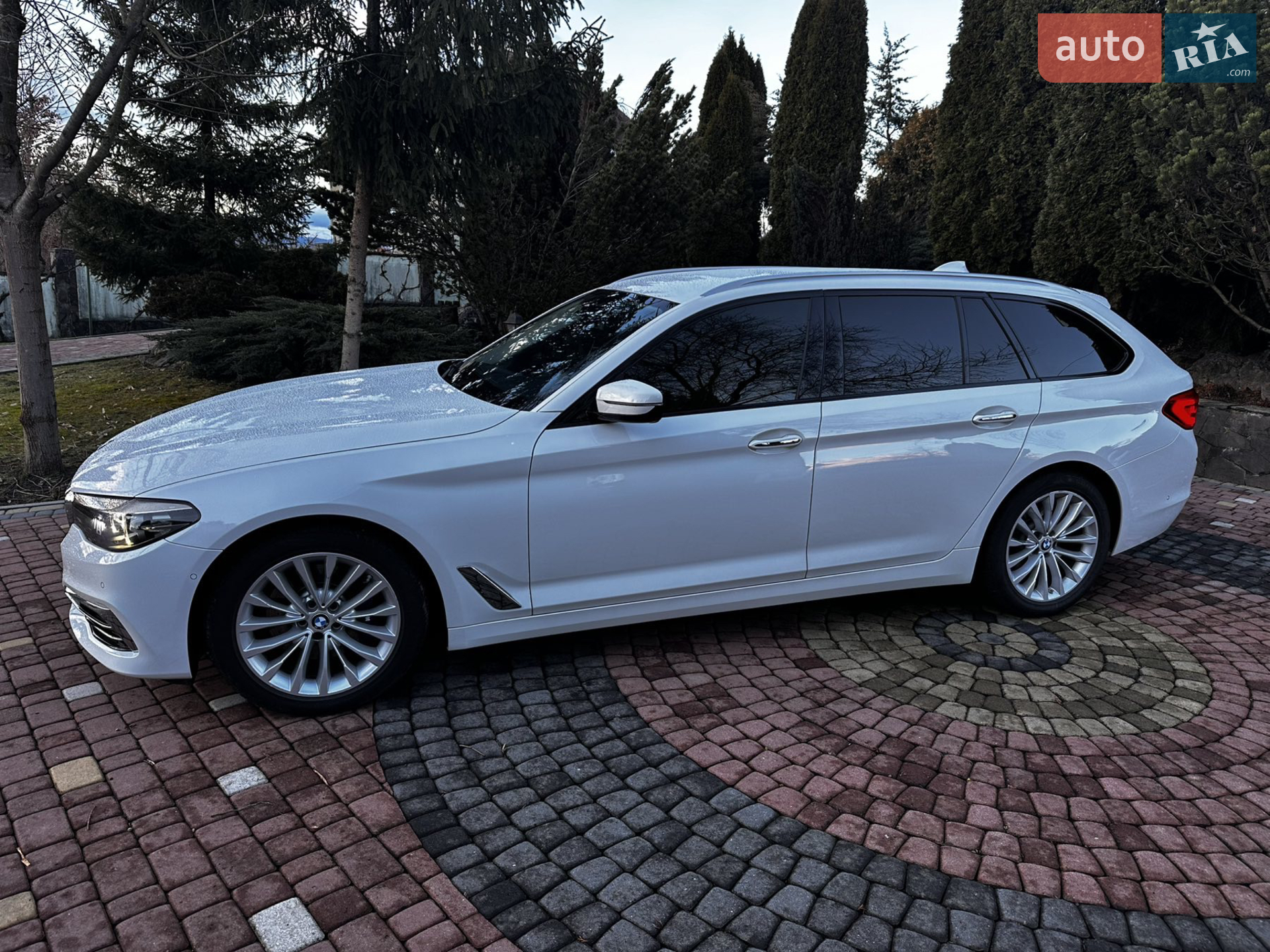 2017 BMW 5er - мініатюра 8