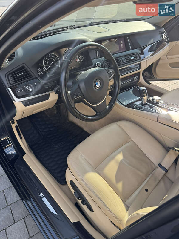 Седан BMW 5 Series 2014 в Снятине