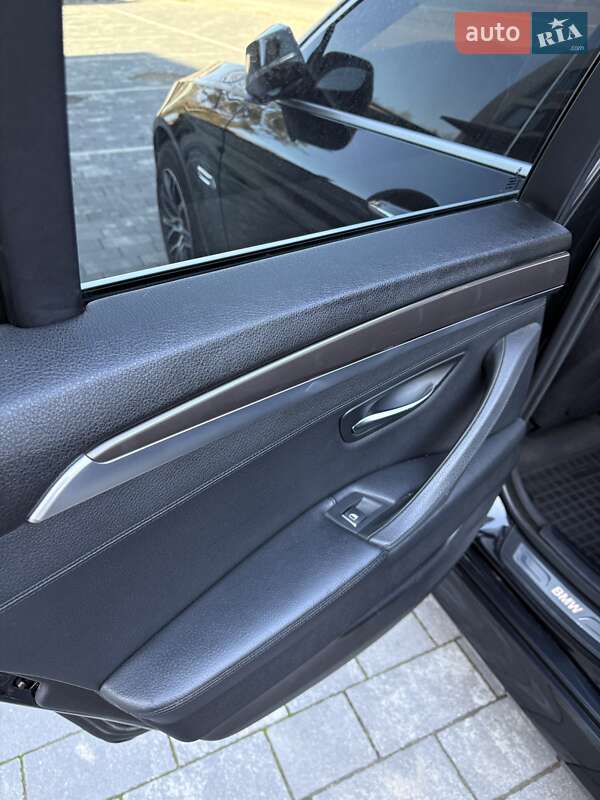 Седан BMW 5 Series 2014 в Ужгороде