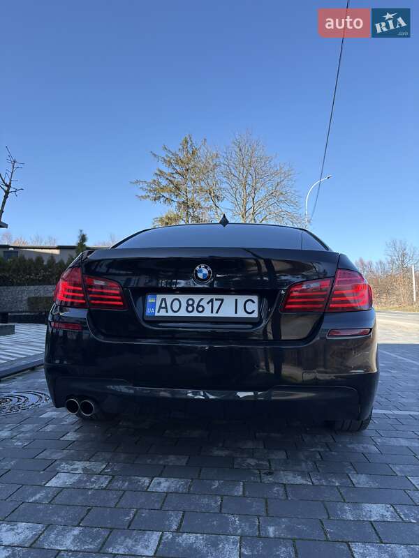 Седан BMW 5 Series 2014 в Ужгороде