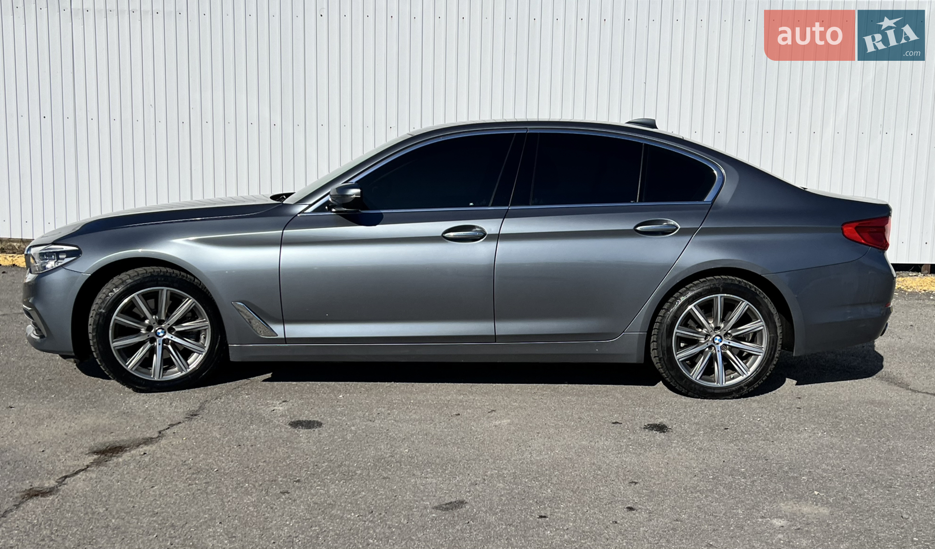 2017 BMW 5er - мініатюра 3