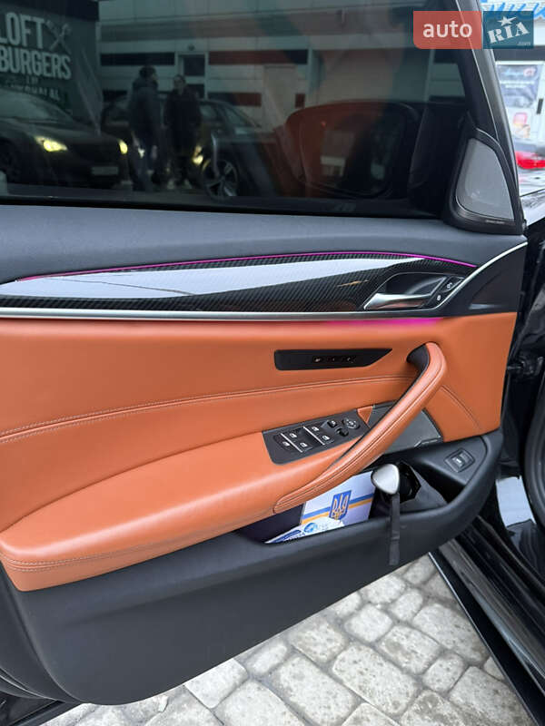 Седан BMW 5 Series 2018 в Киеве фото 17 Седан BMW 5 Series 2018 в Киеве