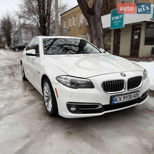 BMW 5 Series 2016