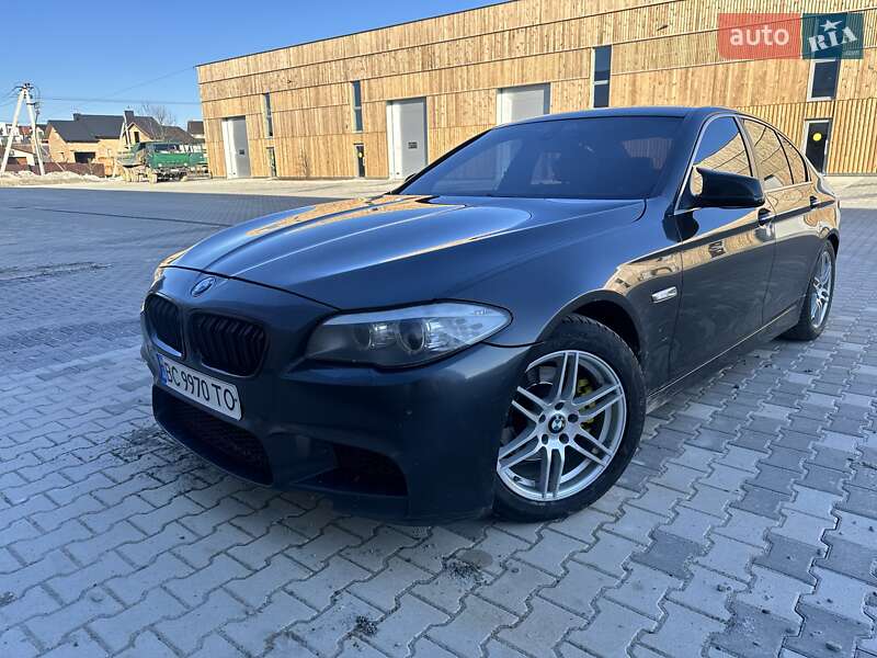 Седан BMW 5 Series 2012 в Львове