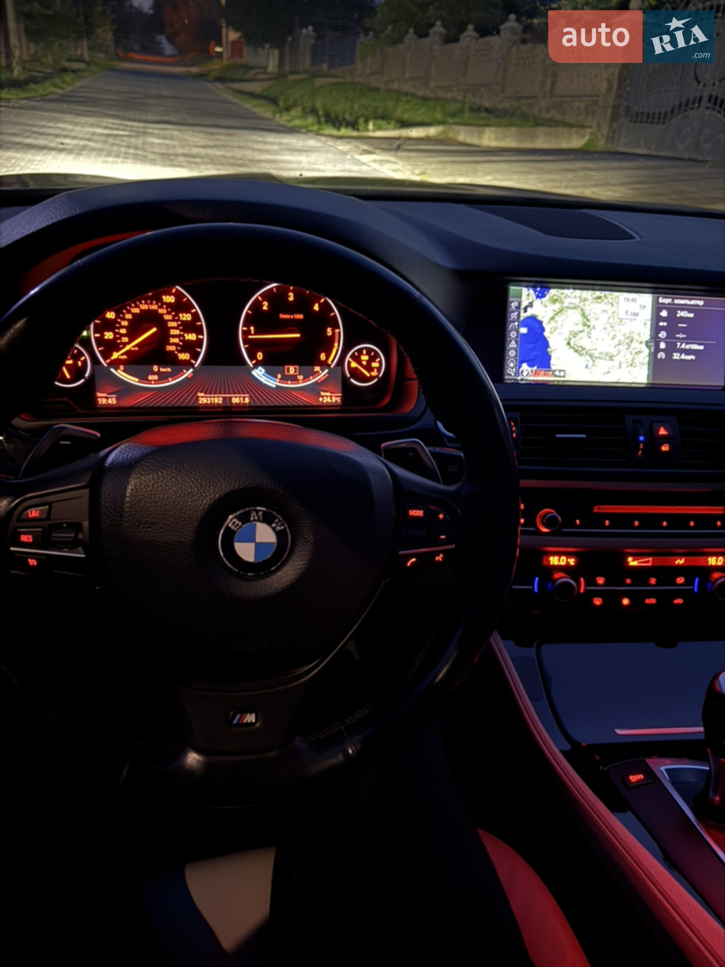 2010 BMW 5er - мініатюра 3