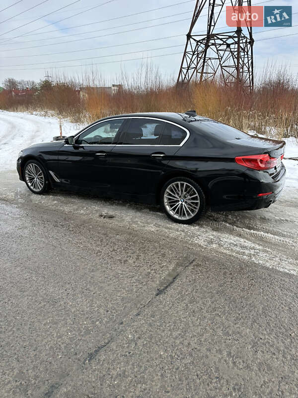 Седан BMW 5 Series 2017 в Львове фото Седан BMW 5 Series 2017 в Львове