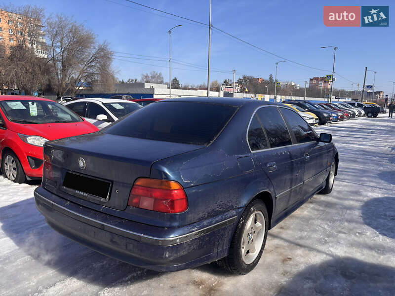 Седан BMW 5 Series 1997 в Полтаве