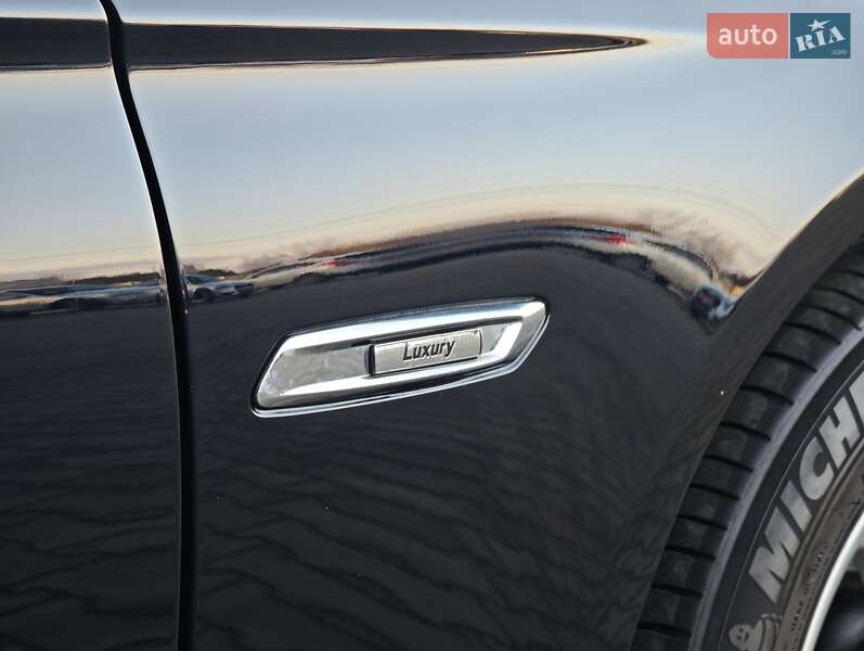 Седан BMW 5 Series 2016 в Луцке