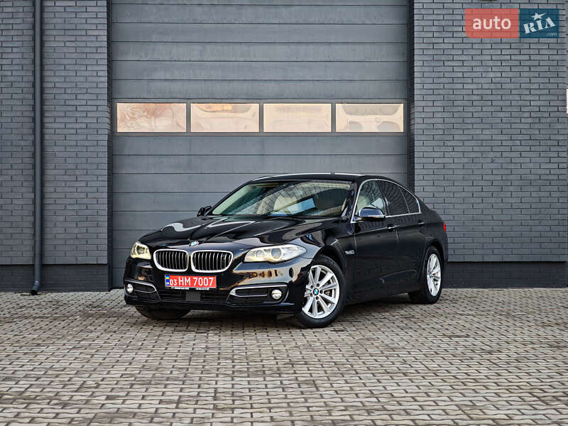 Седан BMW 5 Series 2016 в Луцке