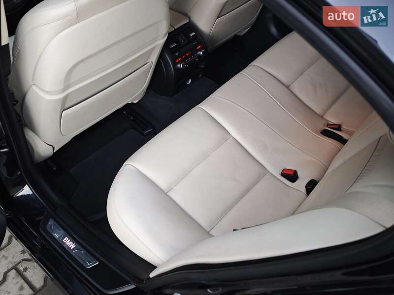 Седан BMW 5 Series 2016 в Луцке