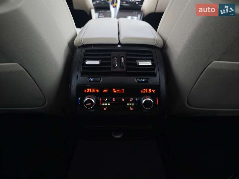 Седан BMW 5 Series 2016 в Луцке