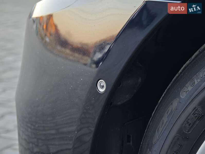 Седан BMW 5 Series 2016 в Луцке