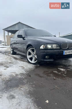 Седан BMW 5 Series 2003 в Попельне