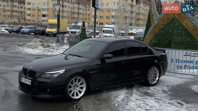 Седан BMW 5 Series 2003 в Киеве