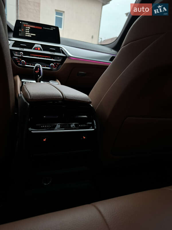 Седан BMW 5 Series 2017 в Одессе