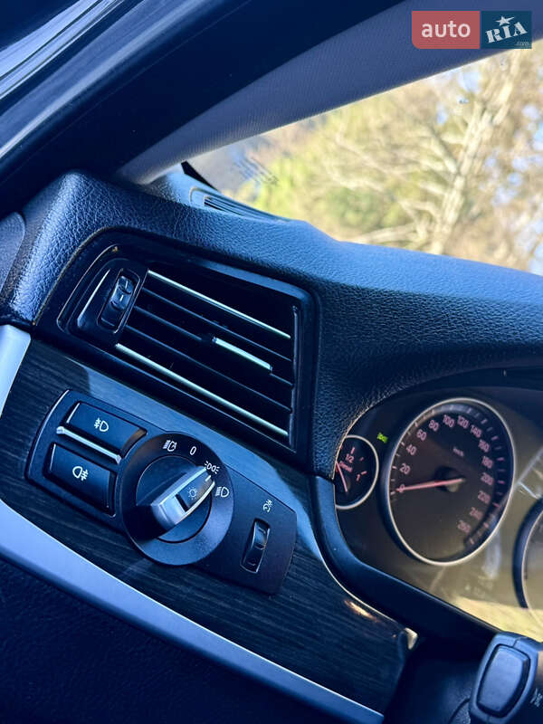 Седан BMW 5 Series 2012 в Межгорье фото 62 Седан BMW 5 Series 2012 в Межгорье