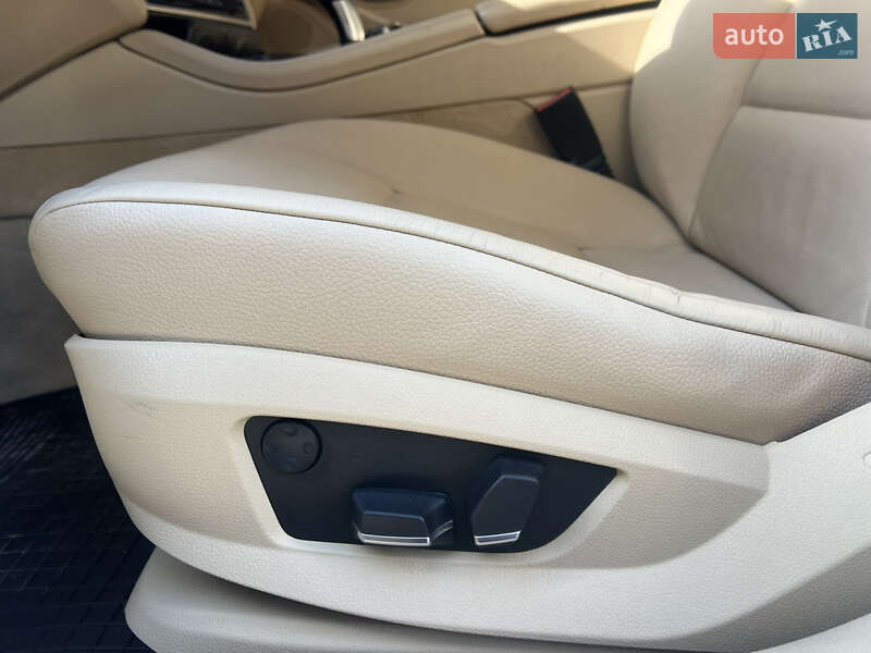 Седан BMW 5 Series 2011 в Хмельницком