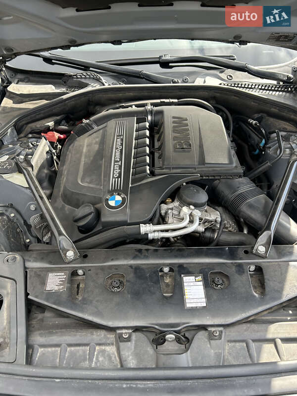 Седан BMW 5 Series 2015 в Ивано-Франковске