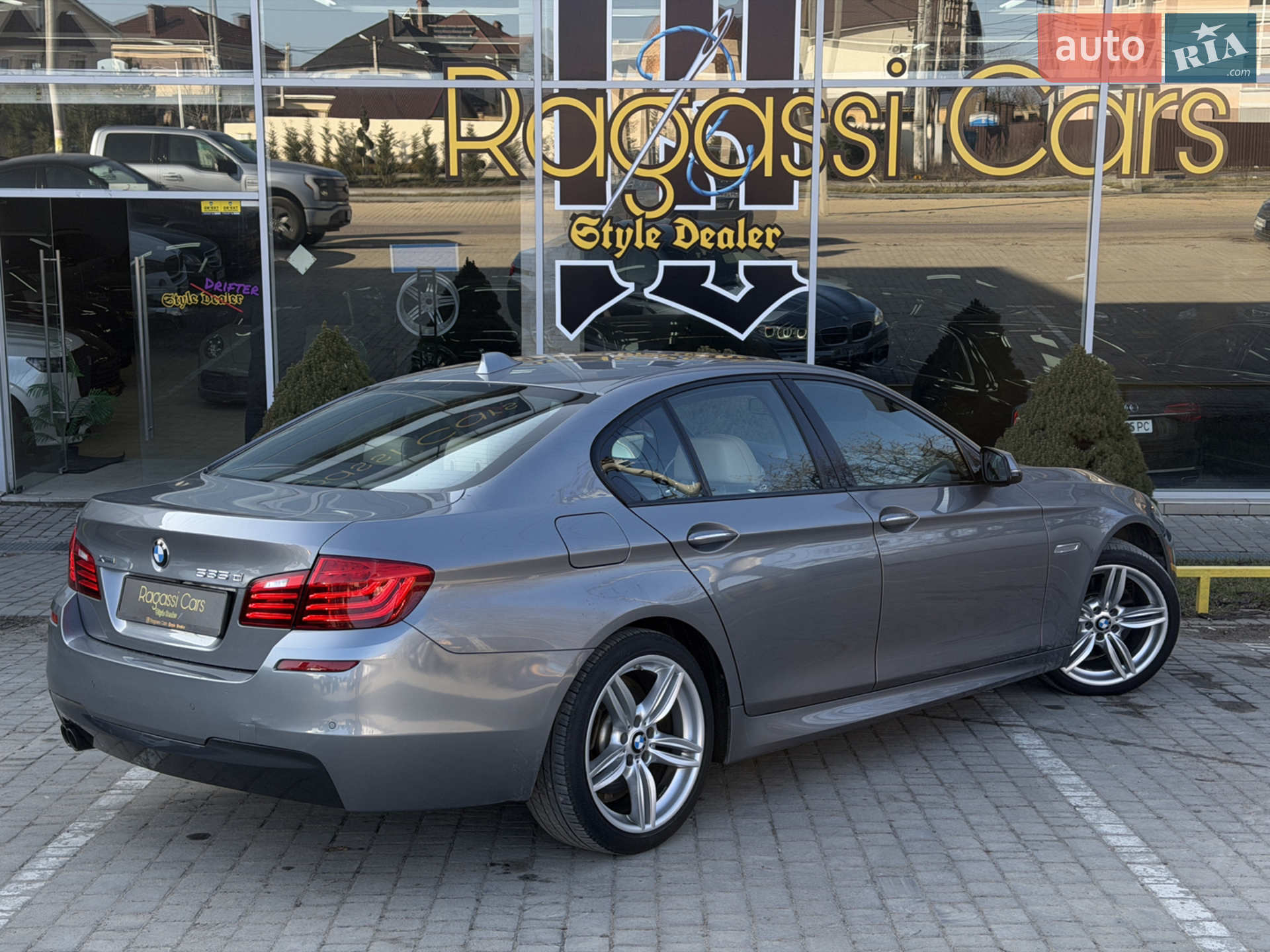 2014 BMW 5er - мініатюра 3