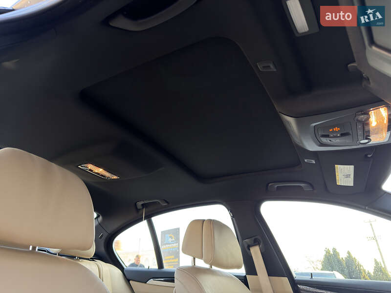 Седан BMW 5 Series 2014 в Одессе