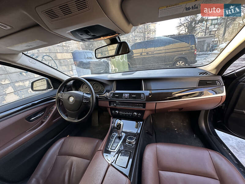 Седан BMW 5 Series 2014 в Киеве фото 9 Седан BMW 5 Series 2014 в Киеве