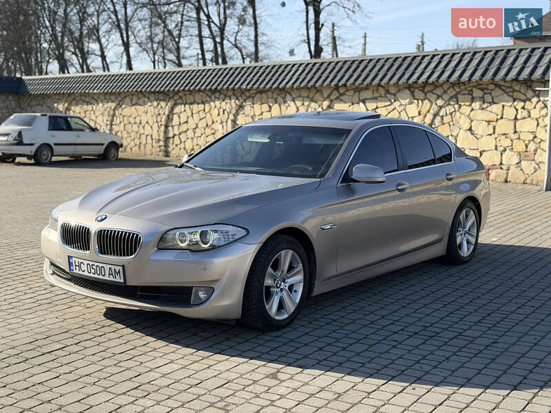 Седан BMW 5 Series 2011 в Львове