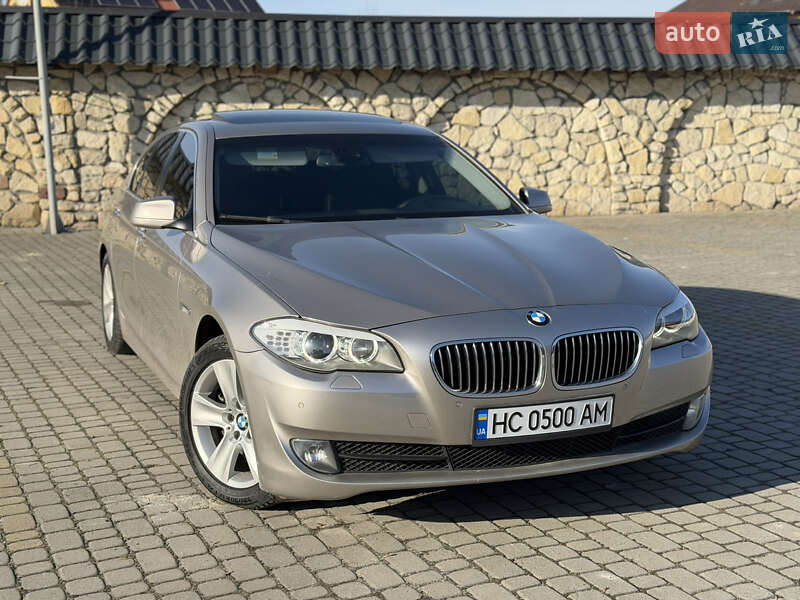 Седан BMW 5 Series 2011 в Львове