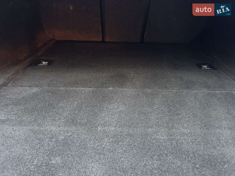 Седан BMW 5 Series 2019 в Винниках