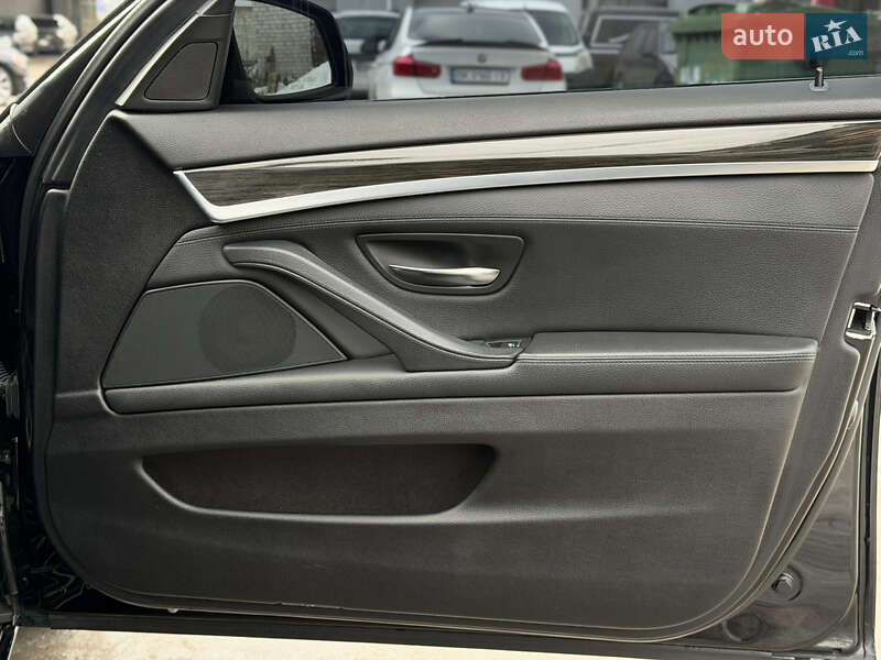 Седан BMW 5 Series 2013 в Житомире