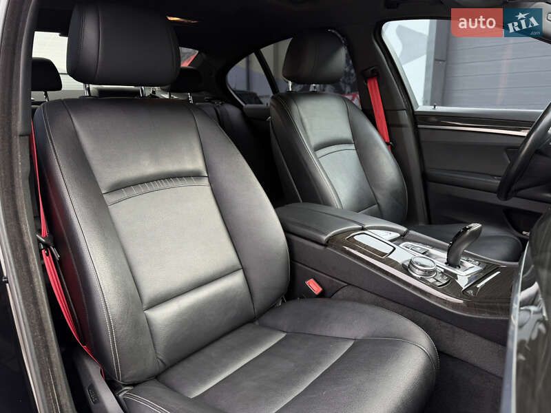 Седан BMW 5 Series 2013 в Житомире