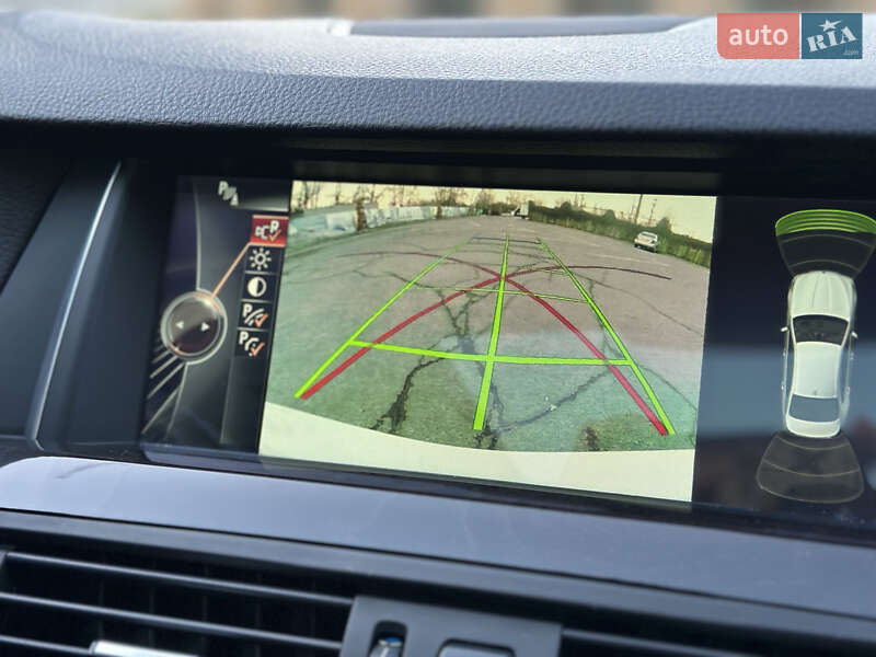 Седан BMW 5 Series 2013 в Днепре