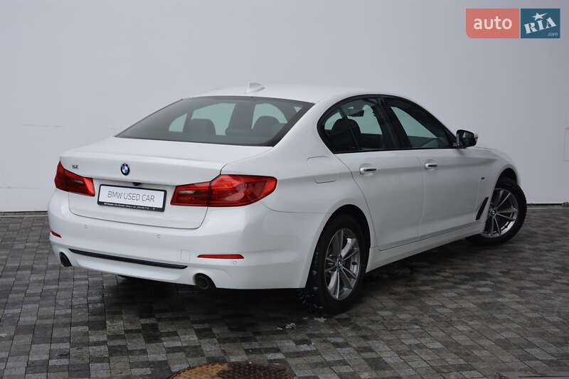 Седан BMW 5 Series 2017 в Киеве фото 3 Седан BMW 5 Series 2017 в Киеве