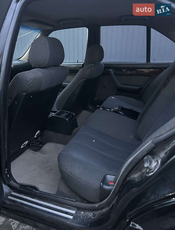 Седан BMW 5 Series 1991 в Львове