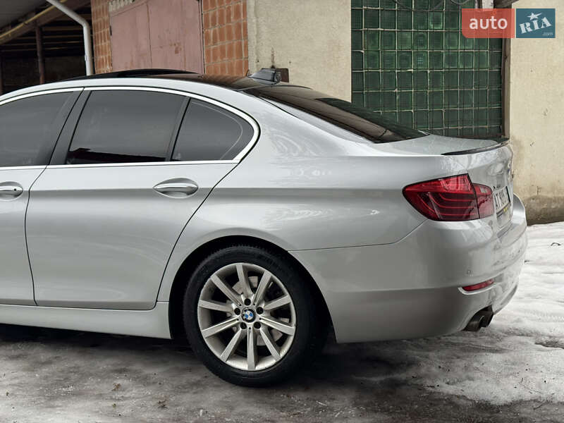 Седан BMW 5 Series 2014 в Ивано-Франковске